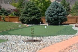 Improve Your Golf Short Game with an Artificial Turf Putting Green